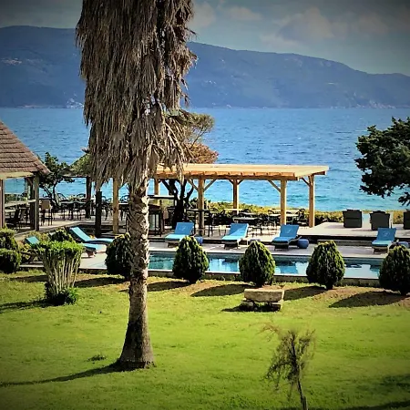 Le Ruesco Hotel 3*