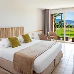 Otel Le Ruesco 3*