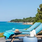 Le Ruesco Otel 3*