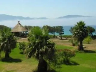 Le Ruesco 3* 오므또