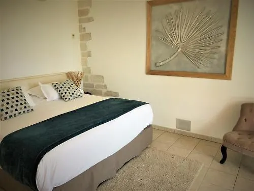 Hotel Le Ruesco 3*