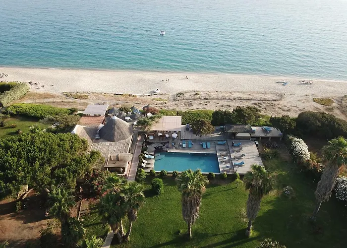Le Ruesco Hotel 3*